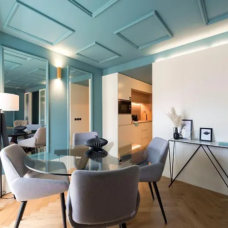 Ribeira Old Town Charming Flat W/ Ac By Lovelystay Appartement