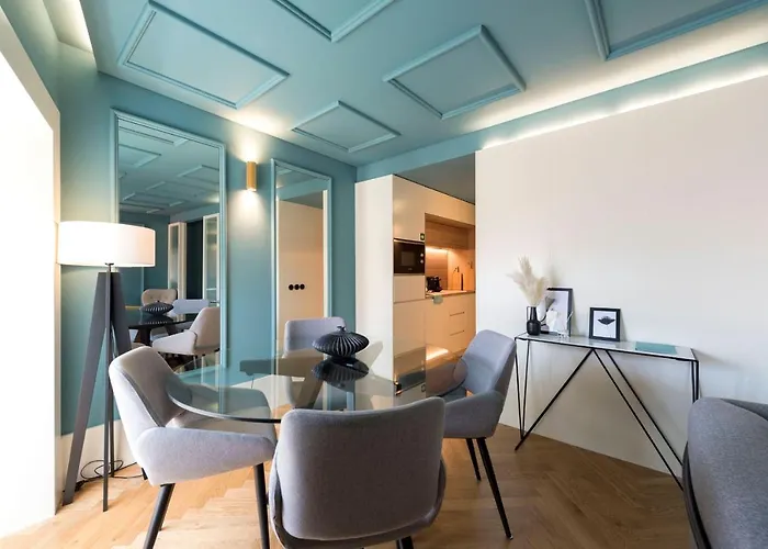 Ribeira Old Town Charming Flat W/ Ac By Lovelystay Apartmán